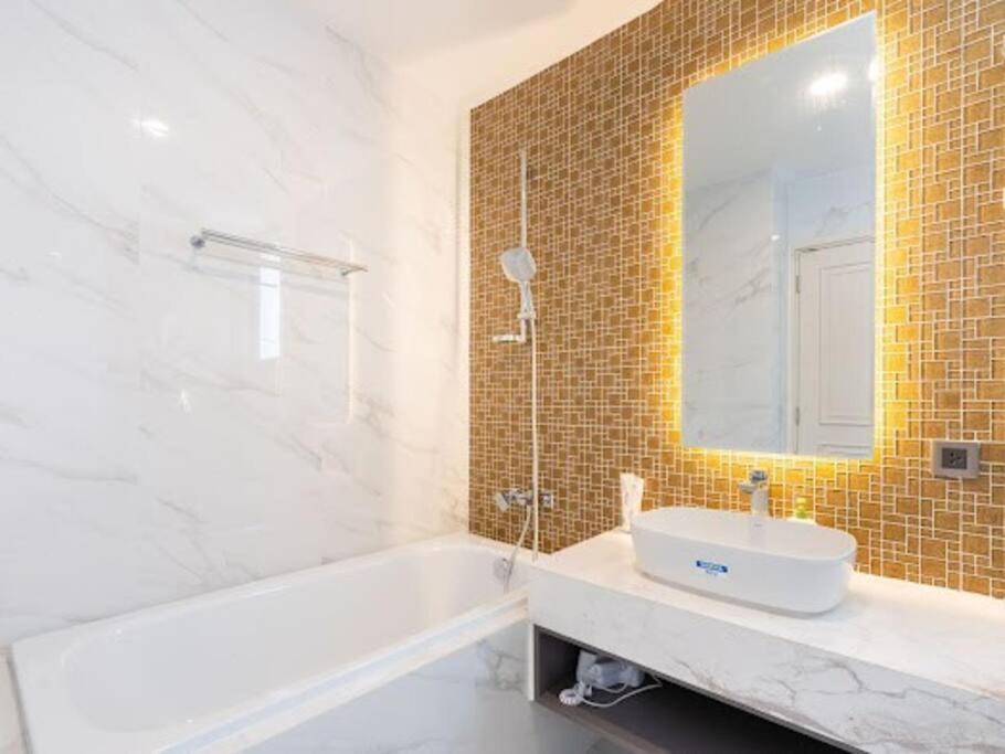 The Rixx Downtown Apartment@D1/Pool/Gym/Operahouse Πόλη Χο Τσι Μινχ Εξωτερικό φωτογραφία