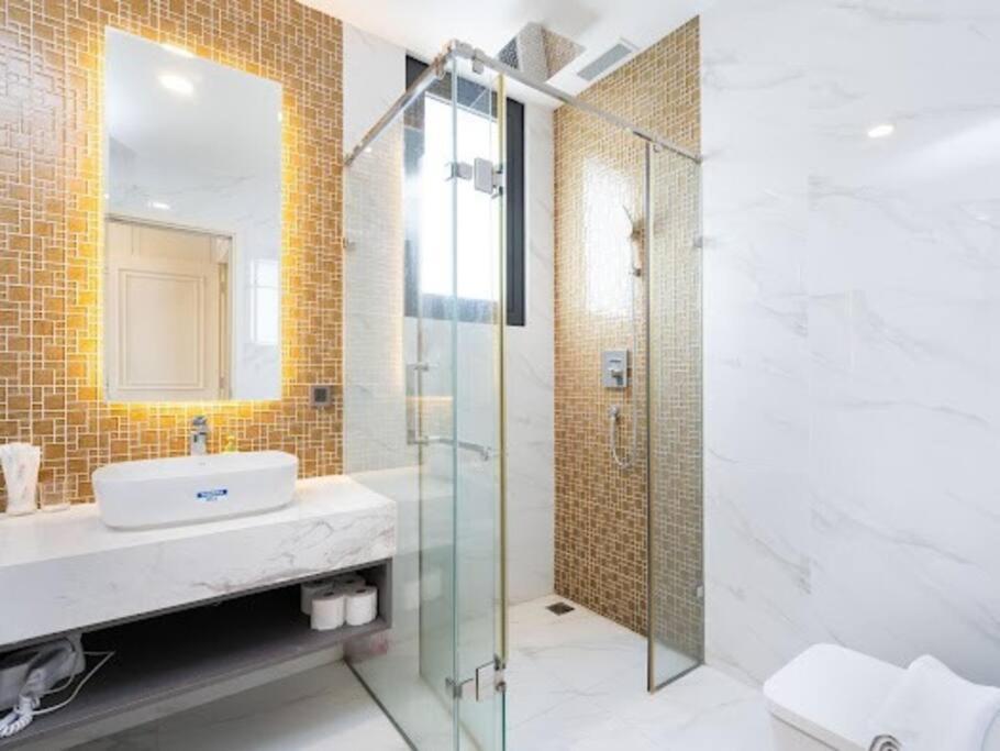 The Rixx Downtown Apartment@D1/Pool/Gym/Operahouse Πόλη Χο Τσι Μινχ Εξωτερικό φωτογραφία